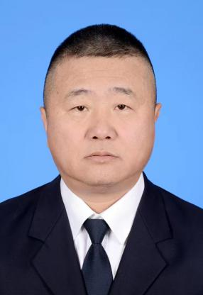 谢银川律师